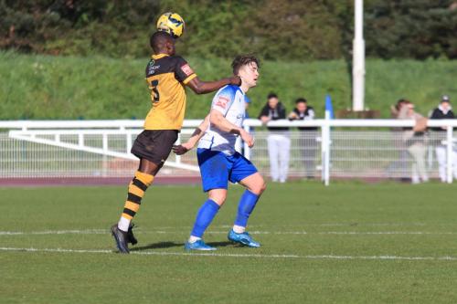 IMG 1383-Enock-Ekongo-headas-clear-from-Lewis-Taaffe