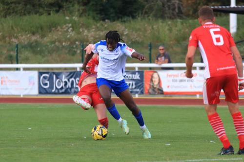 IMG 1493-Felixstowes-Joshua-Hitter-challenges-Josh-Keeya