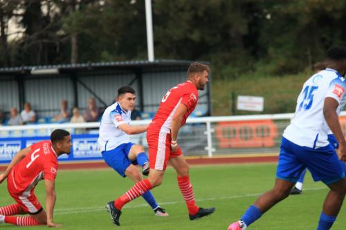 IMG 1574-Marcus-Wyllie-shoots-just-off-target