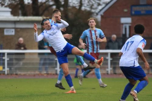 IMG 4153-Enfields-Sam-Youngs-challenged-by-Kian-Moynes