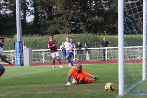 IMG 0794-Preston-Edwards-gets-a-hand-to-but-cant-stop-Joe-Paynes-shot-for-the-third-goal