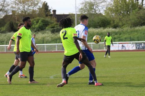 IMG 2243-Valckx-Fernandes-2-clears-from-Marcus-Wyllie