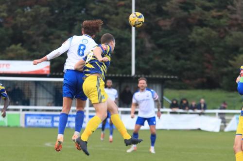 IMG 3106-Sam-Youngs-L-challenges-Max-Cornhill