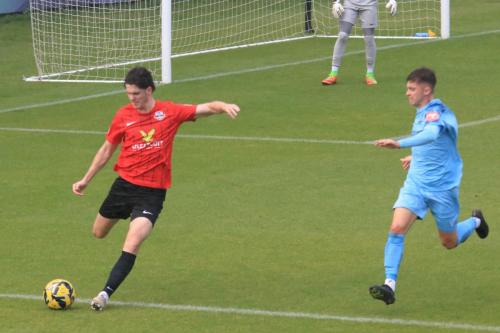 IMG 2769-Arthur-Penney-clears-from-Ollie-Knight