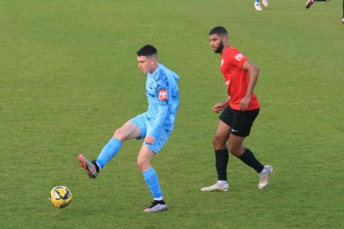 IMG 2833-A-cross-from-the-Lewes-left-beats-everyone