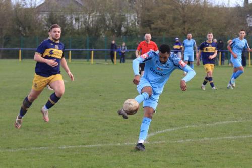 IMG 1585-Jonathan-Hippolyte-cant-keep-his-shot-down