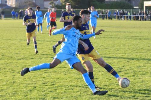 IMG 1834-Jonathan-Hippolyte-L-loses-out-to-the-defender