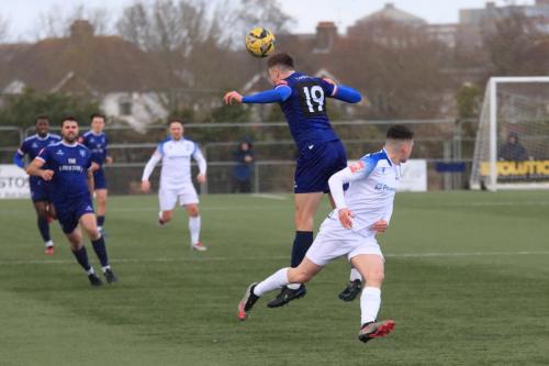 IMG 0603-Lewis-Knight-heads-clear-from-Marcus-Wyllie