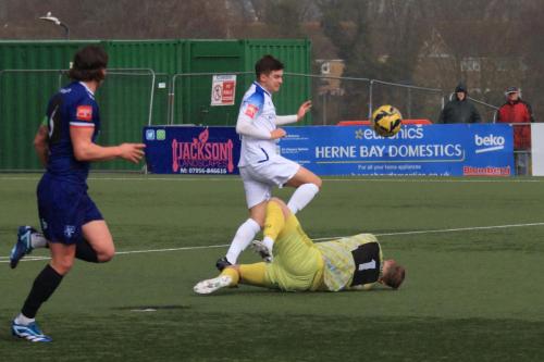 IMG 0613-Ollie-Knight-lifts-the-ball-over-Harry-Seaden-for-the-opening-goal