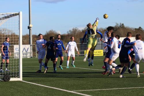 IMG 0787-Margates-Harry-Seaden-punches-clear