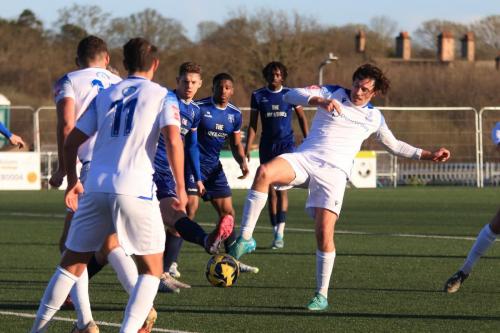 IMG 0934-Sam-Youngs-stretches-for-the-ball