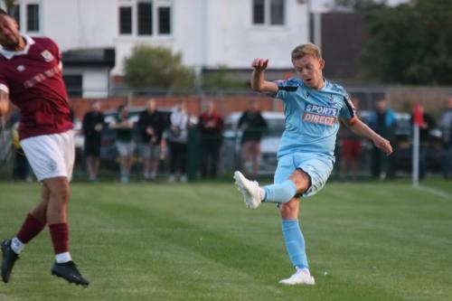 IMG 0161-Joe-Payne-crosses