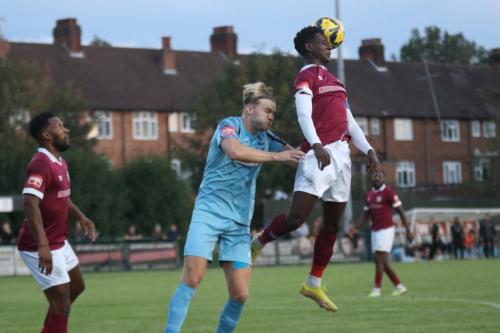 IMG 0187-Potters-Bars-Adalberto-Pinto-heads-clear-from-James-Richmond