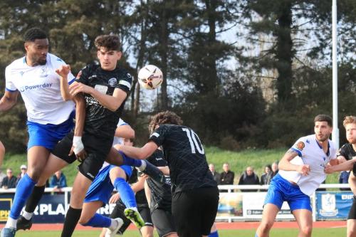 IMG 9356-Bayley-Brown-L-wins-a-challenge-against-Jac-Poffley