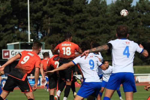 IMG 3950-Sports-MJ-Kamara-heads-clear