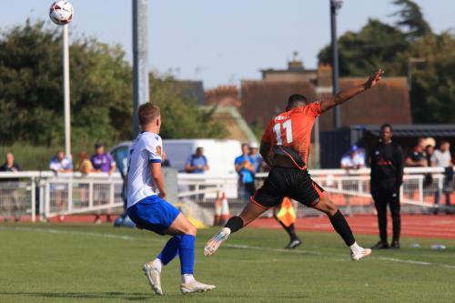 IMG 4018-Kaine-Felix-R-clears-from-Joe-Payne