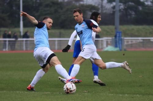 IMG 6634-Kieran-Parselle-L-and-Jordan-Tillson-combine-to-deny-Amaru-Kaunda