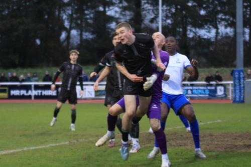 IMG 7018-Farnboroughs-Daniel-OConnor-heads-clear-despite-a-loud-call-from-his-keeper-Jack-Turner