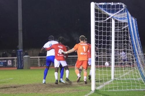 IMG 8461-Jack-Bates-tries-to-catch-out-the-defence-with-an-inswinging-corner-to-the-near-post