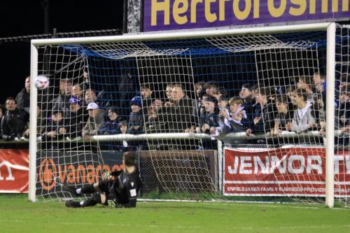 IMG 5673-Liam-Nash-makes-it-4-4-after-the-first-five-rounds