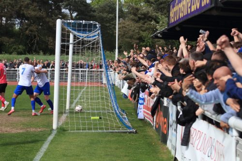 IMG 9518-Enfield-celebrate-the-equalising-goal