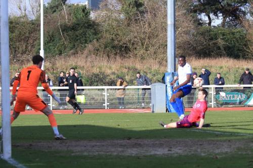 IMG 7752-Anointed-Chukwu-crosses-to-sert-up-the-Enfield-goal-for-Hisham-Kasimu