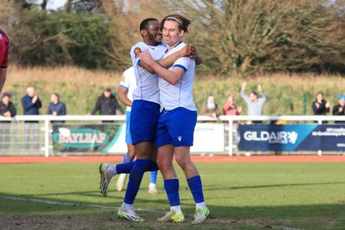 IMG 7763-Hisham-Kasimu-L-and-Sam-Youngs-celebrate-the-Enfield-goal