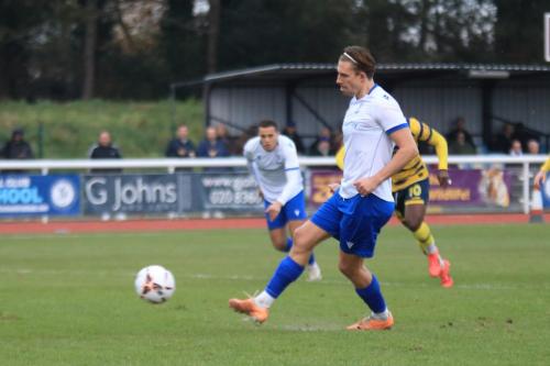 IMG 5992-Sam-Youngs-gives-Enfield-an-early-lead-from-the-penalty-spot