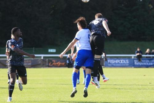 IMG 4556-Aveleys-Harry-Beadle-heads-clear-from-Harry-Ottaway