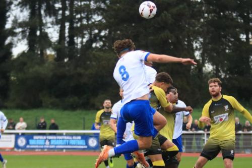 IMG 4882-Sam-Youngs-wins-the-ball-but-cant-get-his-header-on-target