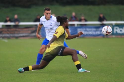 IMG 4973-Lennon-Peake-rear-and-Omar-Rowe