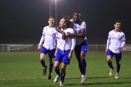 IMG 7226-Sam-Youngs-celebrates-his-goal-with-Charlie-Stallard-L-Anointed-Chukwu-and-Billy-Leonard-R
