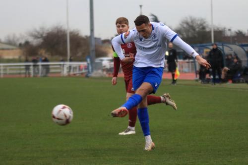 IMG 6232-Lennon-Peake-crosses