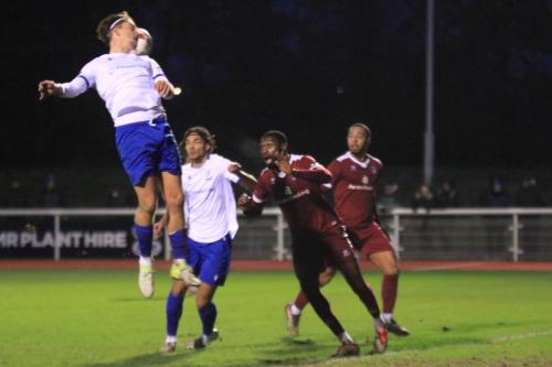 IMG 6367-Sam-Youngs-just-fails-to-make-contact-with-a-cross