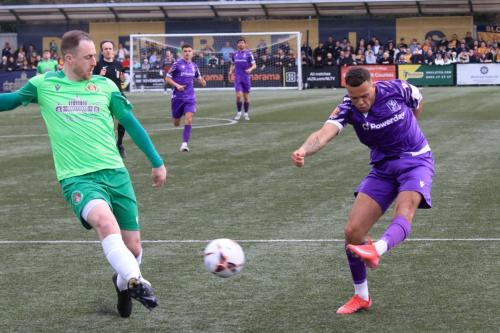 IMG 8909-Scott-Davies-L-blocks-a-cross-from-Lennon-Peake