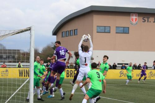 IMG 8940-Slough-kepeer-Charlie-horlock-collects-a-cross