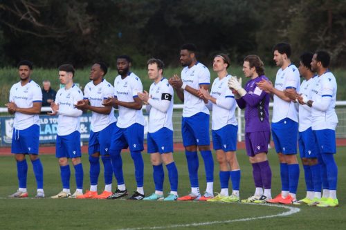 IMG 4459-A-minutes-applause-was-held-before-kick-off-in-memory-of-Martin-Bubbles-Convery