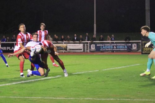 IMG 0541-Tommy-Wood-shoots-over-the-bar