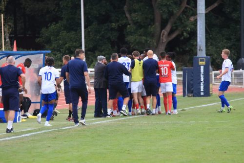 IMG 0403-Tempers-flare-briefly-at-the-final-whistle