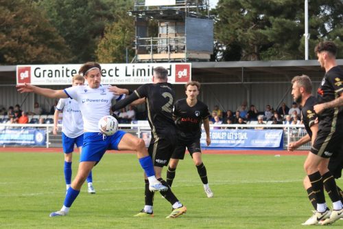 IMG 1184-Sam-Youngs-L-challenges-with-Michael-Smith