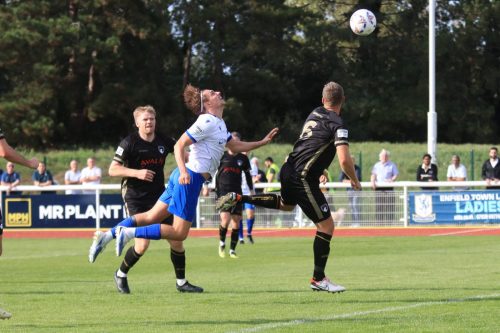 IMG 1262-Sam-Youngs-and-Sam-Avery-R-challenge-for-a-cross.-Im-not-sure-which-made-contact