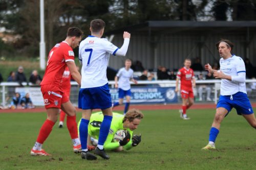 IMG 4070-Baths-Charlie-Binns-falls-on-a-loose-ball