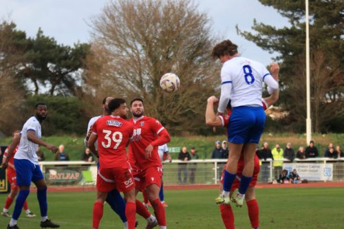 IMG 4126-Sam-Youngs-heads-across-goal