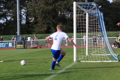 IMG 1589-Having-robbed-keeper-Will-Henry-Hayden-Bullas-tries-to-set-up-a-team-mate-but-the-chance-is-cleared