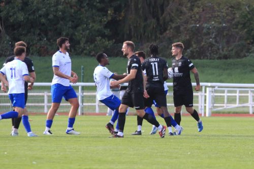 IMG 1621-Tempers-flare.-I-didnt-see-what-sparked-things-other-than-a-Chippenham-player-flat-out-off-the-ball