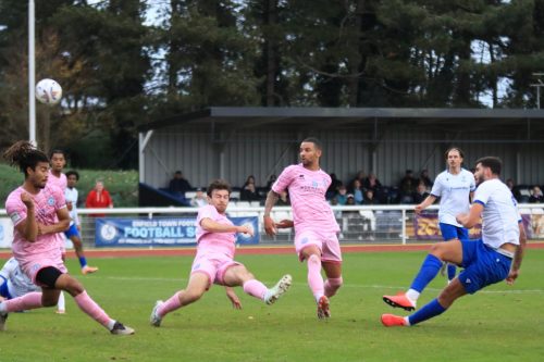 IMG 2510-Henry-Hawkins-shoots-over-the-bar