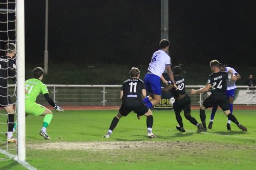 IMG 4252-Paul-Appiah-hidden-behind-Hamptons-Alan-Massey-shoots-