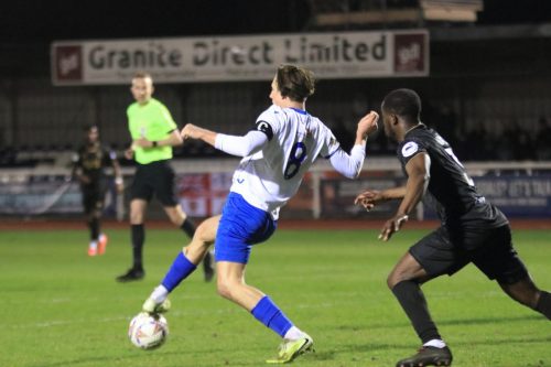 IMG 4439-Sam-Youngs-L-and-Eduino-Vaz