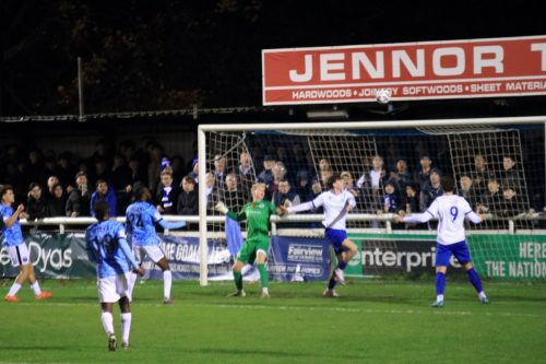 IMG 2702-Olly-Davis-cant-keep-the-ball-down