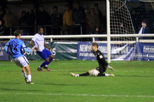 IMG 2839-Tom-Norcott-saves-from-Josh-Hedges